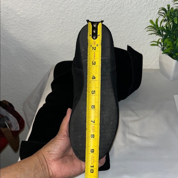 Gianni Bini Black Over-the-Knee Boots used good condition - Picture 10 of 11